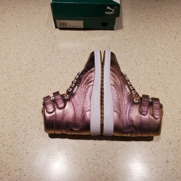 🆕️ NEW Puma Sky II Holographic Jr - Picture 10 of 16